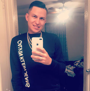 Meet your Posher, Luis